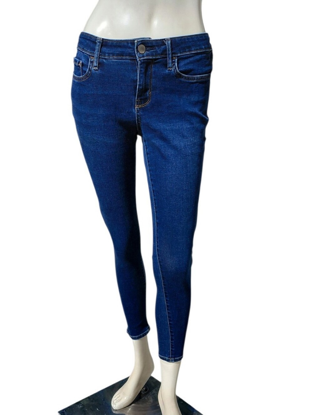 91826M a.n.a. Skinny Jeans Size 4P, W26" 24 1/2" Inseam 8" Riae